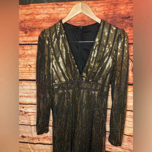 Black and Gold wide leg jumpsuit - Picture 4 of 15